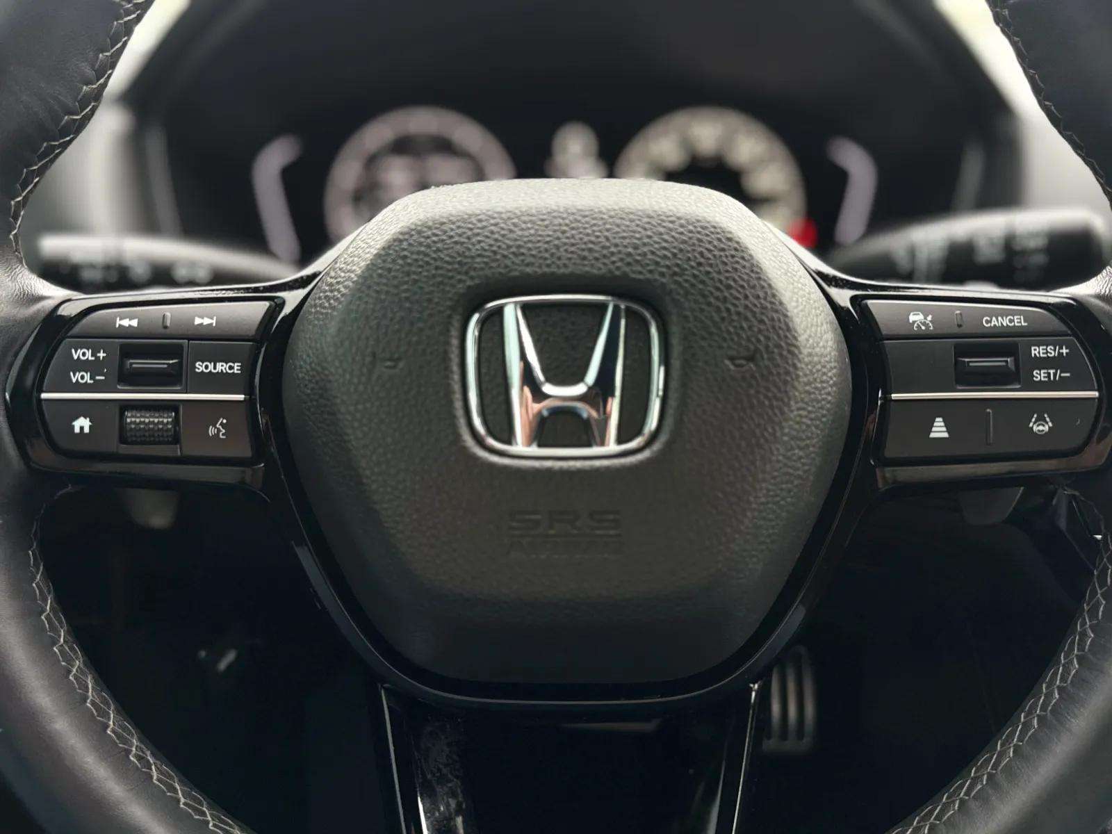 2025 Honda Civic Hatchback Sport - Photo 16