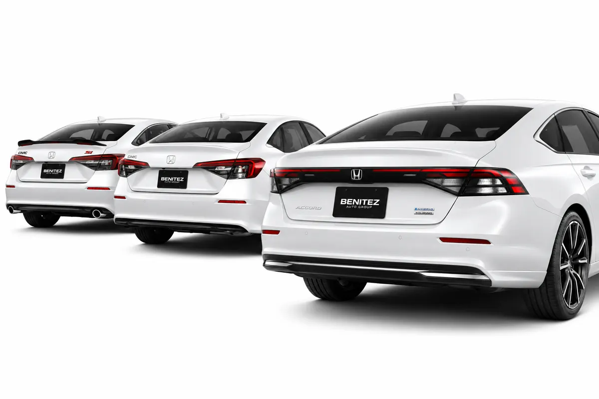 Benitez Auto Group lineup of Honda Civic Si, Civic, and Accord Hybrid Touring